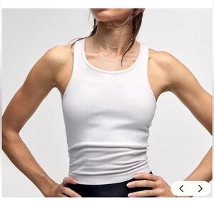 Lululemon • Ebb to Street Cropped Racerback Tank Top • Size 4 white